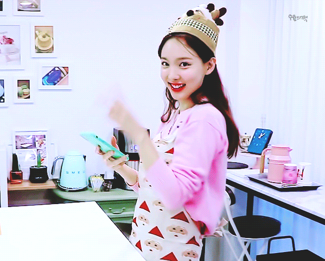 토끼 🐰+✌️+💕= 여워 나연이 | 인스티즈