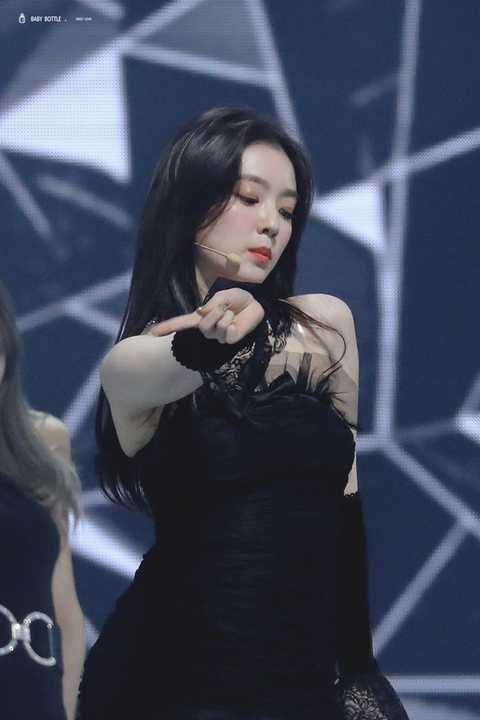 섹시함 절정찍은 아이린.gif | 인스티즈