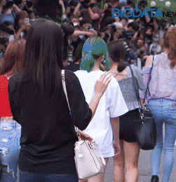 모모랜드 연우 청바지 뒤태.gif | 인스티즈