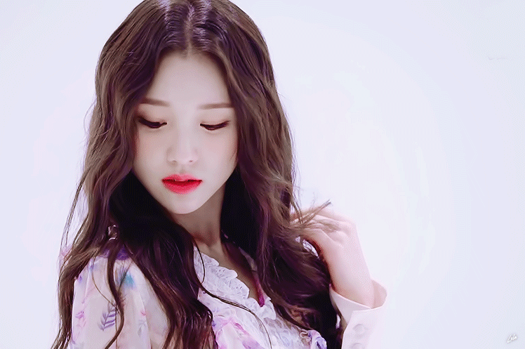 이달의소녀 희진.gif | 인스티즈