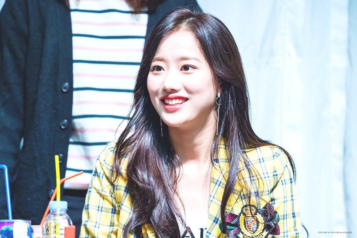 화관쓴 에이프릴 나은이.jpg | 인스티즈