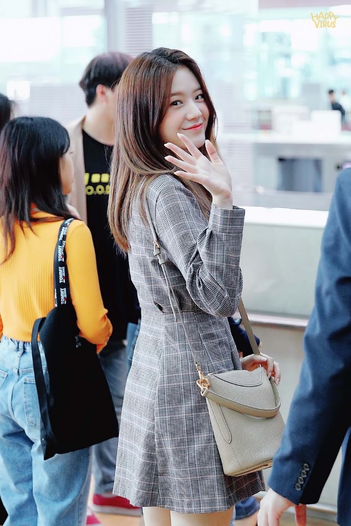 모두들 크리스마스에 이렇게 화알짝 웃으시란 의미로 장규리.jpgif | 인스티즈