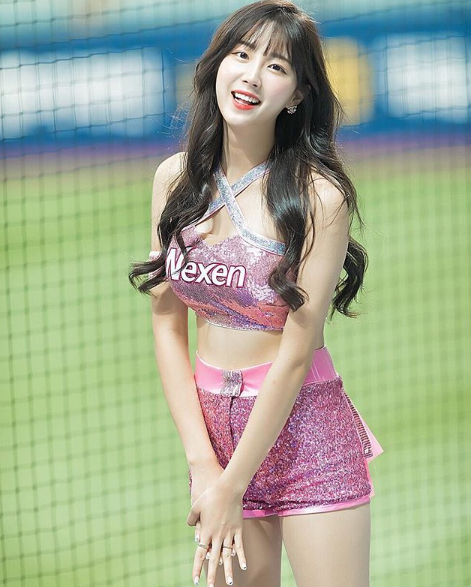 은근히 이쁜 치어리더 안지현 | 인스티즈