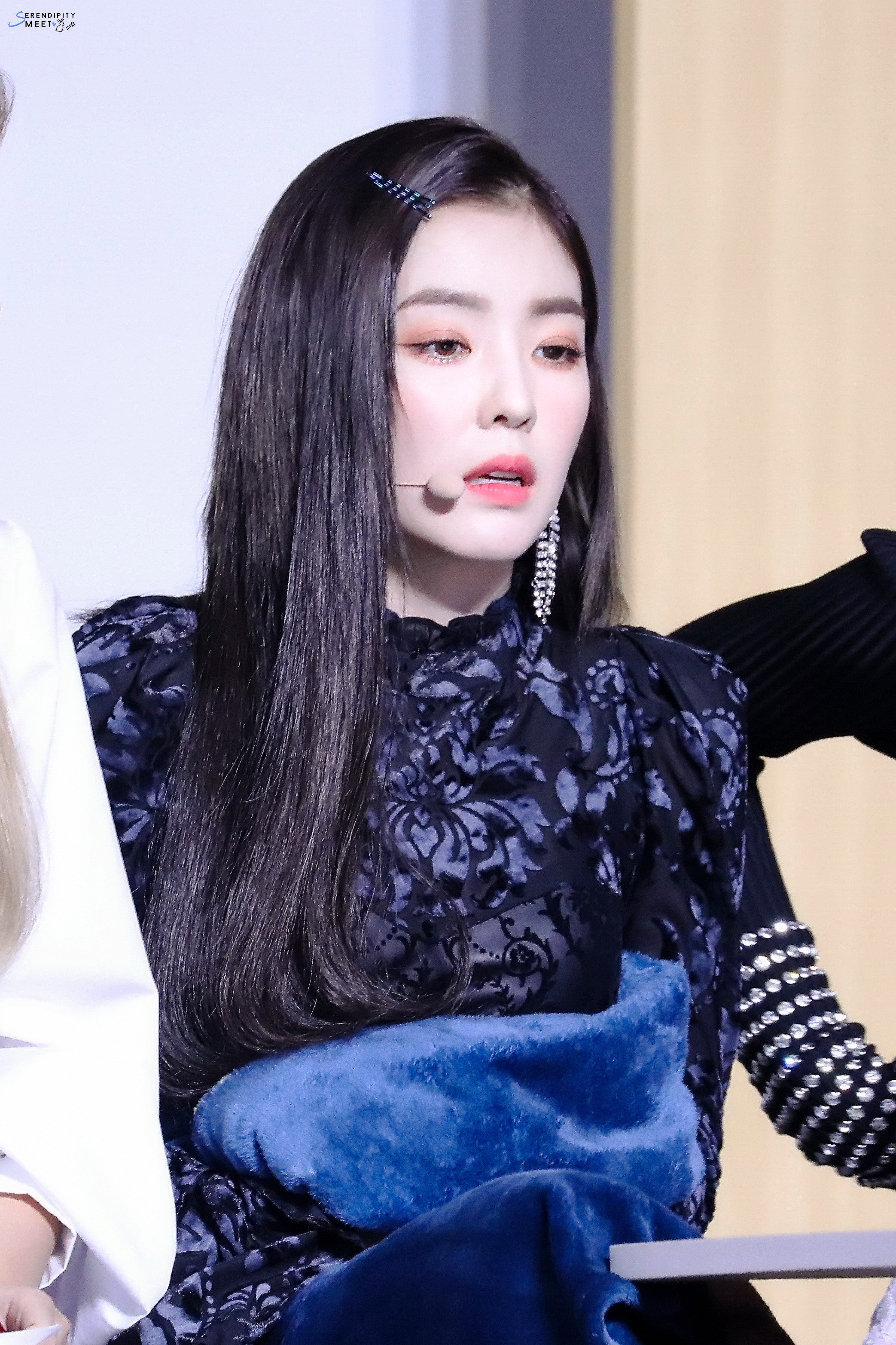 지난 이틀간 레드벨벳 아이린의 미모.jpgif | 인스티즈