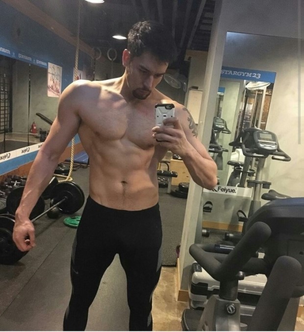 크리스 에반스 외모 피지컬 되기 vs 줄리엔강 외모 피지컬 되기 | 인스티즈