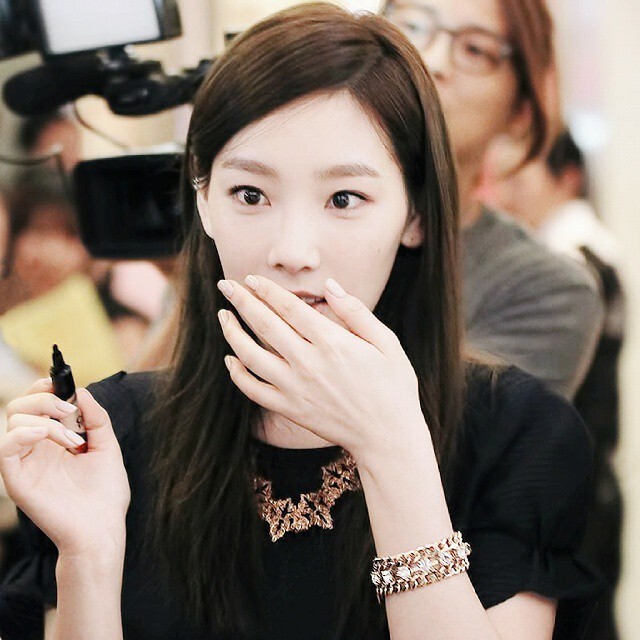 스마트폰이 생긴 12년 이래로 모아왔던 소녀시대 태연 사진 1 .jpg | 인스티즈