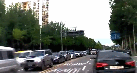 렉카를 조심해야 하는 이유.gif | 인스티즈