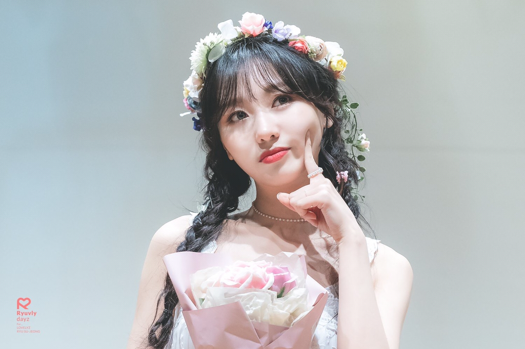 [러블리즈] 월요일이 또 찾아와서 수정이 | 인스티즈