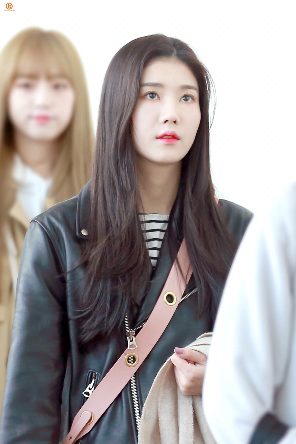 [아이즈원] 일주일 뒤에 대만 여행을 떠나서 권은비 | 인스티즈