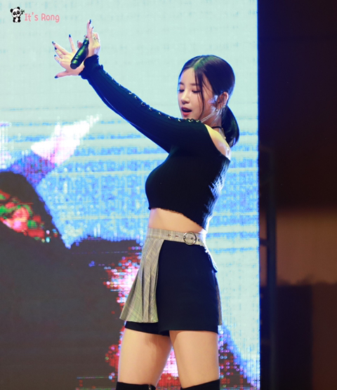 아침을 여는 롱모닝 에이핑크 초롱.jpg | 인스티즈