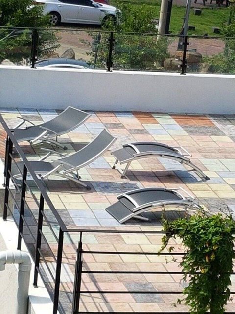 옥상에서 똥군기.jpg | 인스티즈