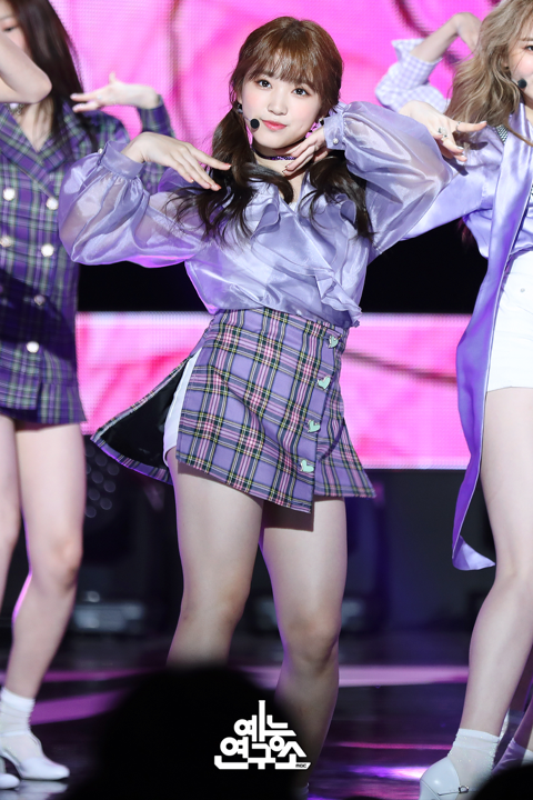 아이즈원) 여러분들은 보라색을 보면 무엇이 떠오르시나요? | 인스티즈