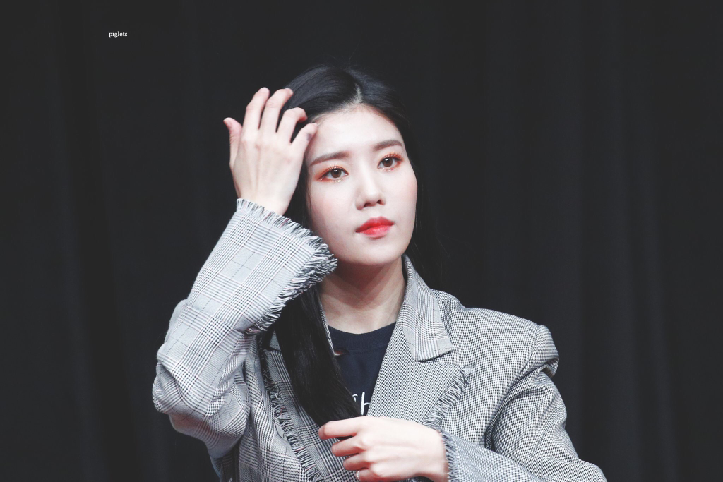 [아이즈원] 아직 크리스마스 계획은 크게 없어서 권은비 | 인스티즈