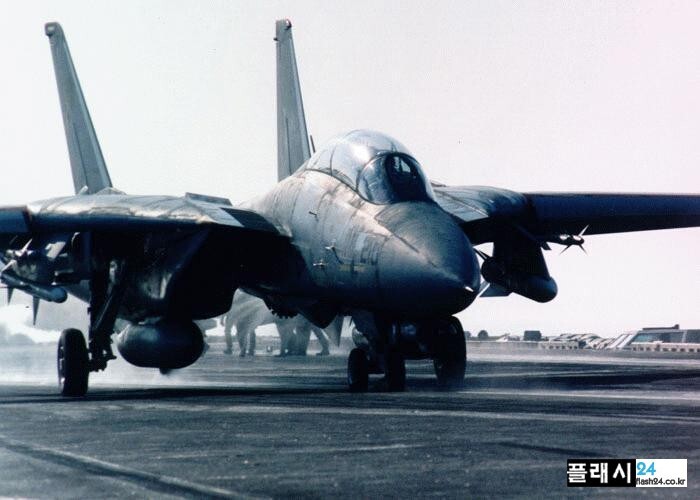 개인적으로 가장 좋아하는 전투기 디자인 | 인스티즈