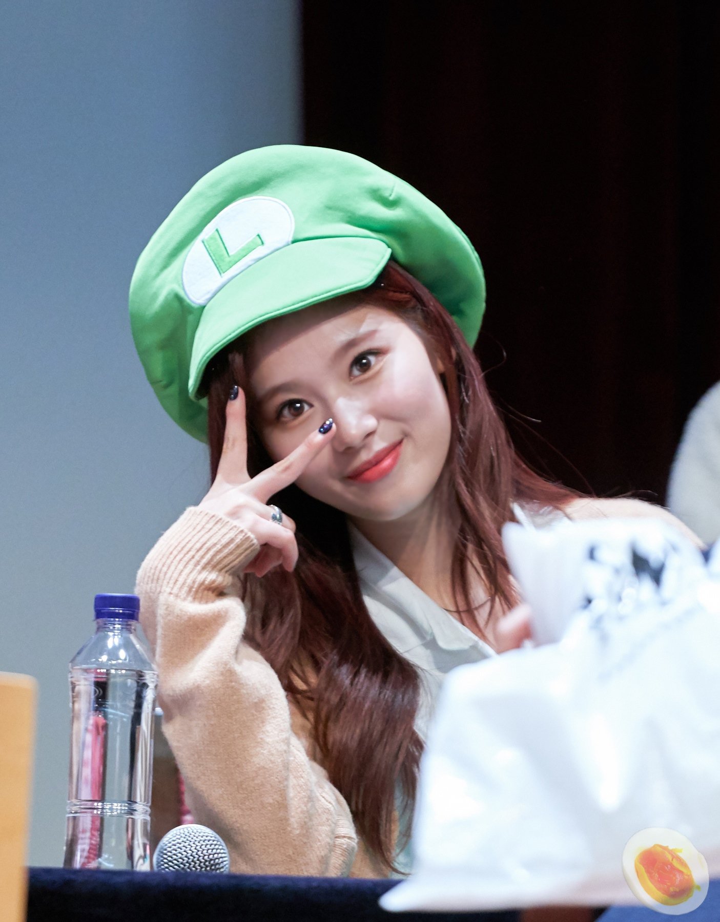 잔망스러운 트와이스 사나.jpgif | 인스티즈