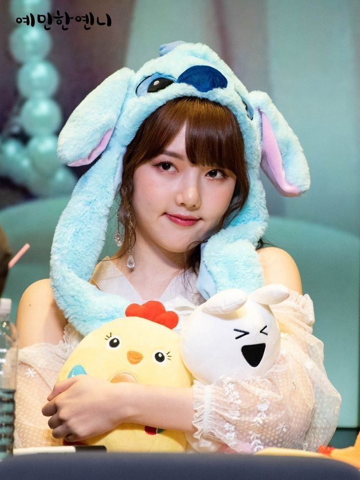 가만보니 은근히 미인인거 같은 여자친구 예린이.jpgif | 인스티즈