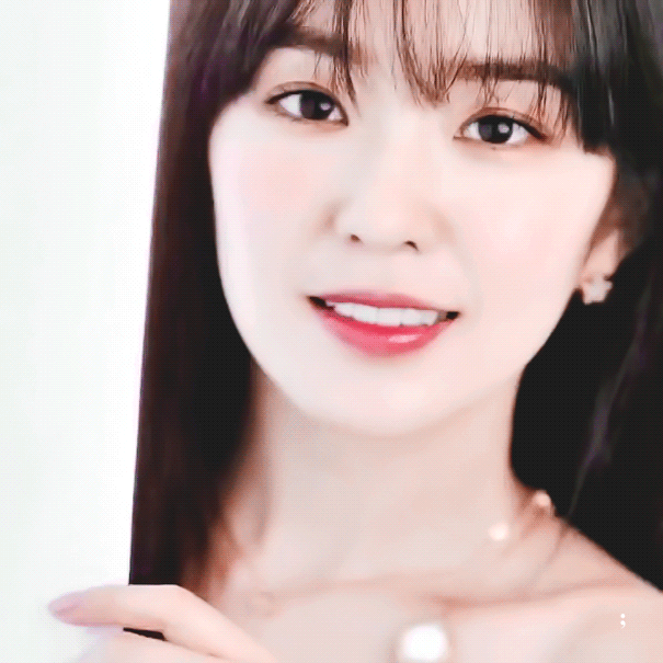 레드벨벳 아이린 다미아니 새광고 속 얼굴 어택 | 인스티즈