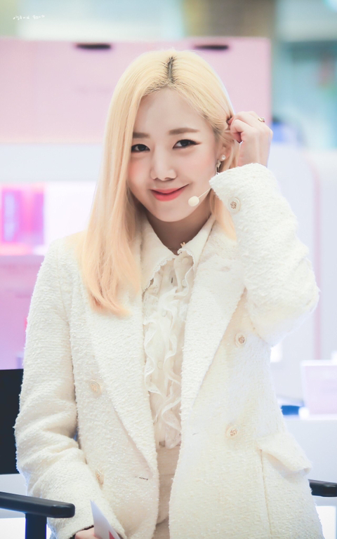 블론드 에이핑크 남주.jpg | 인스티즈