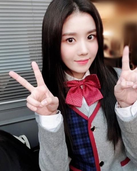 아이즈원) 셀럽이 되고 싶은 하찮지만 멋있는 은비 day | 인스티즈