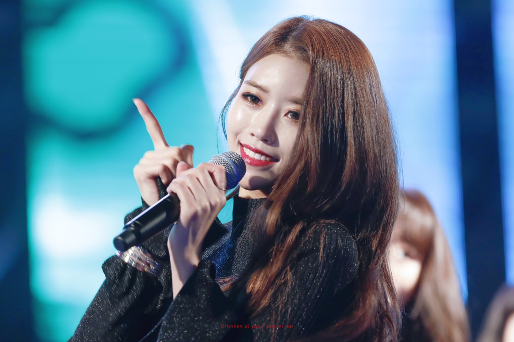 [러블리즈] 일 할 시간이라서 미주 | 인스티즈