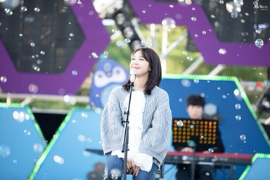 도서관을 가야해서 에이핑크 정은지.jpg | 인스티즈