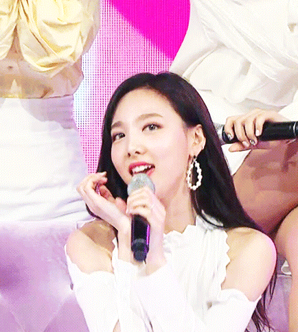 팬들 한테 귀엽다는 이야기를 듣고싶다는 트와이스 나연 | 인스티즈