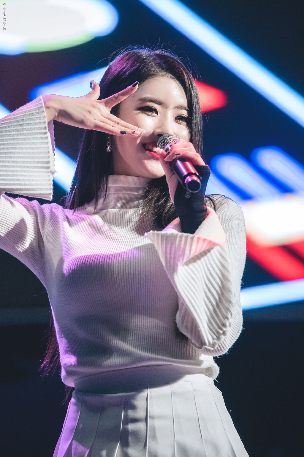 [러블리즈] 생일이 끝나가서 미주 | 인스티즈