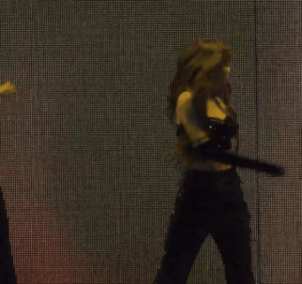 태연 콘서트 불티 움짤 모음.gif (데이터 주의) | 인스티즈