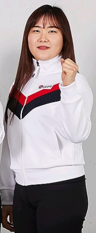 확 달라진 팀킴 컬링 김초희 선수 인스타 근황.JPGIF | 인스티즈