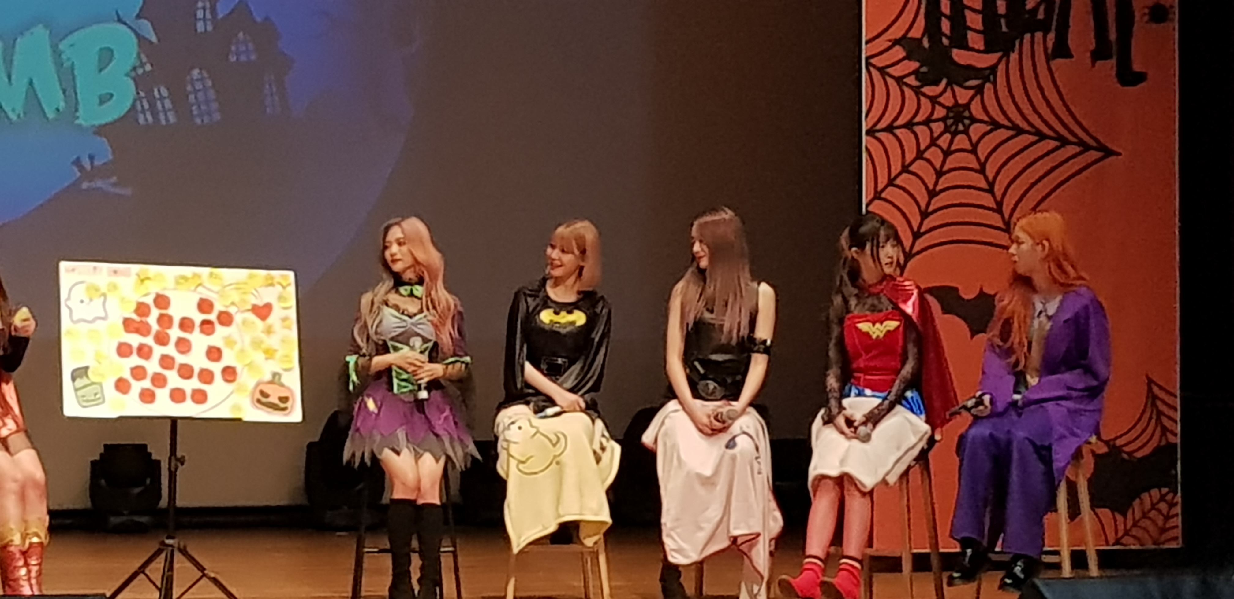 프로미스나인 할로윈 파티 | 인스티즈