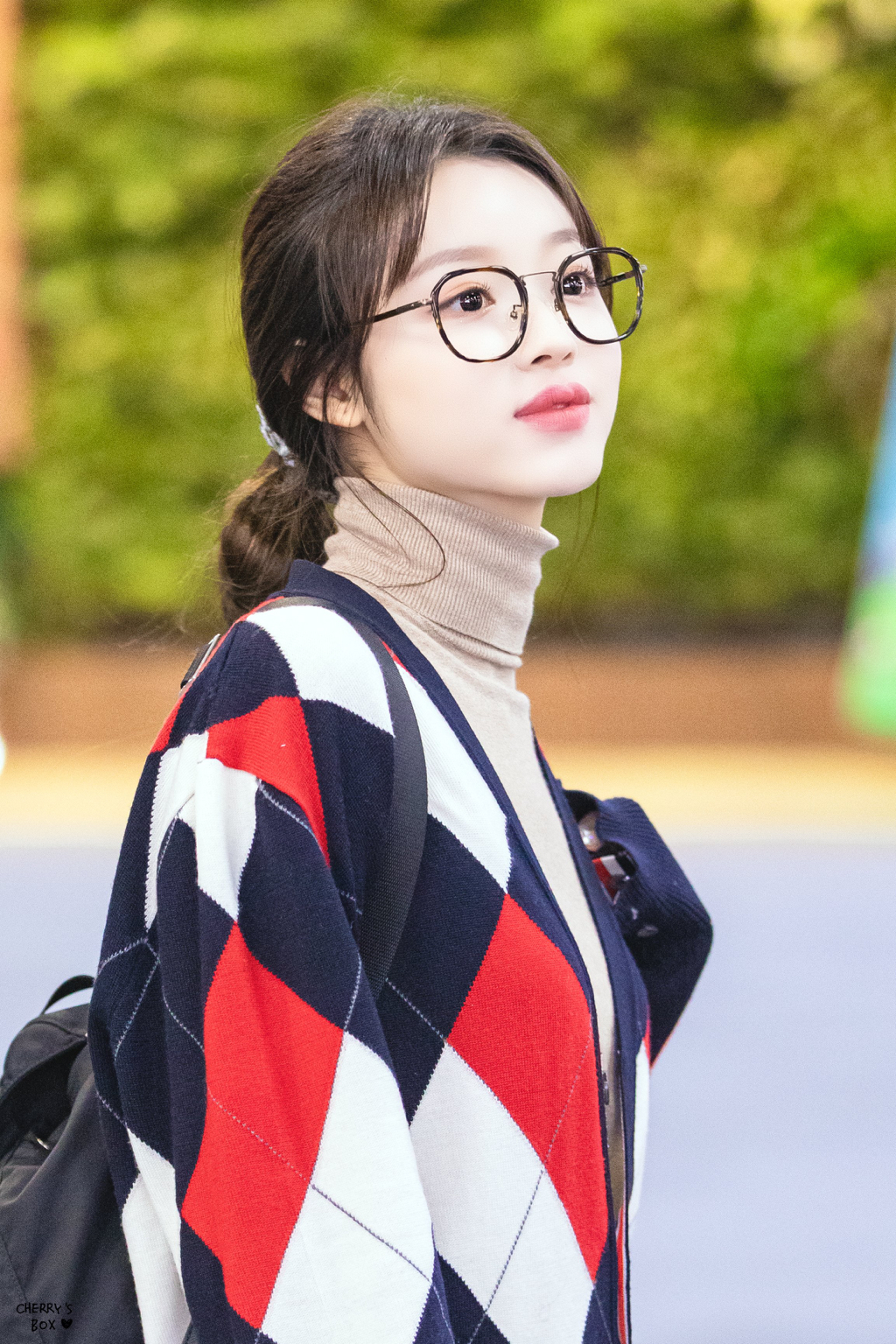 오마이걸 체리 🍒 입술 👄 유시아 | 인스티즈