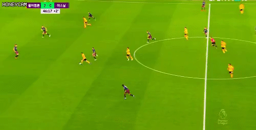 늑대군단 돌격대장.gif | 인스티즈