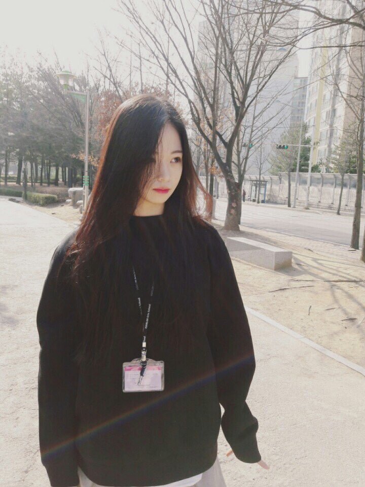 저녁먹어서 기분이좋으니 프로미스나인 이채영 | 인스티즈