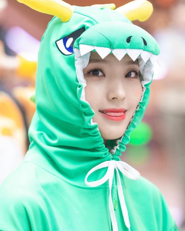 프로미스나인 이새롬 | 인스티즈