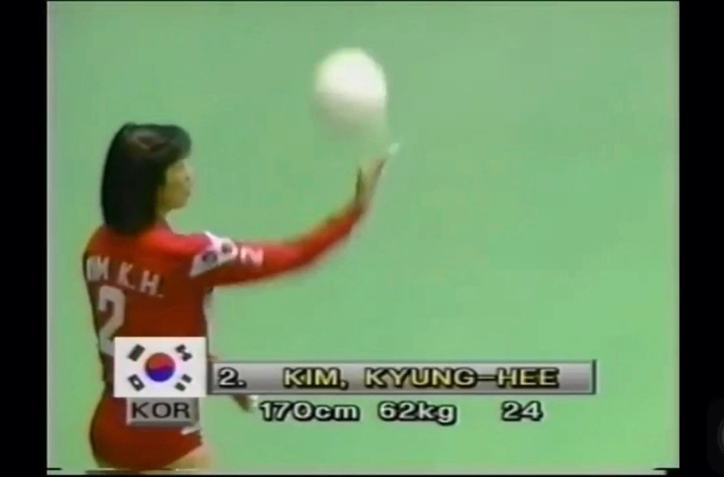 시합 중에 내 딸이 공격하는데 그걸 막는게 내 딸일 때.gif | 인스티즈