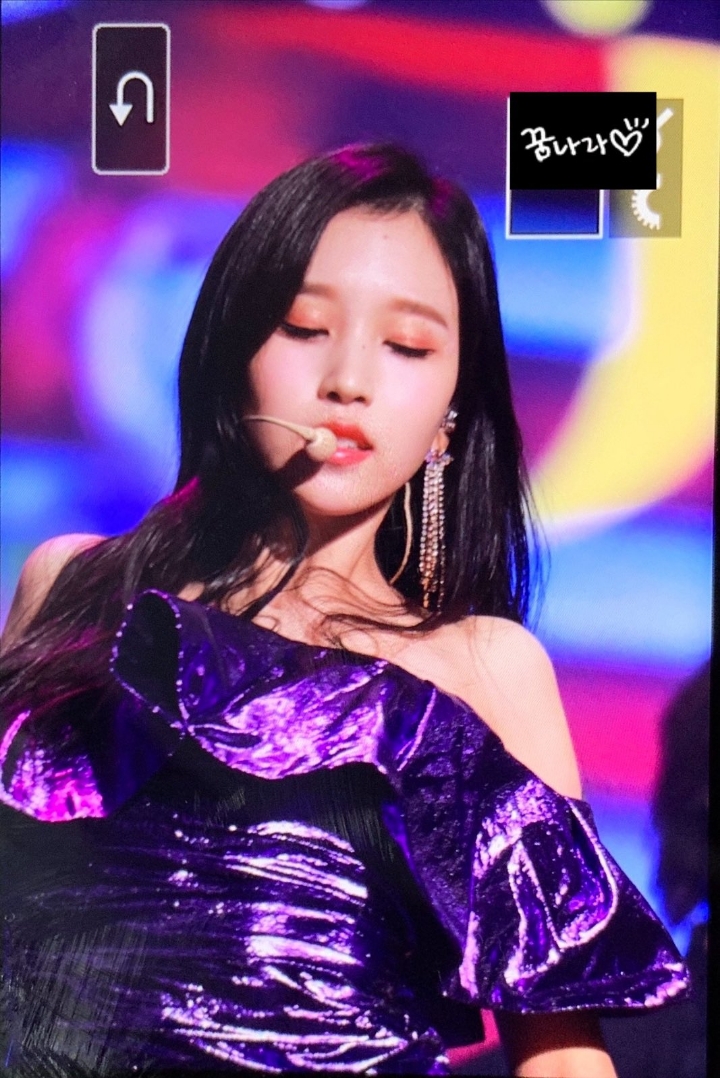 복귀전에서 평점 10점 찍는 트와이스 미나 볼터치 모음 | 인스티즈