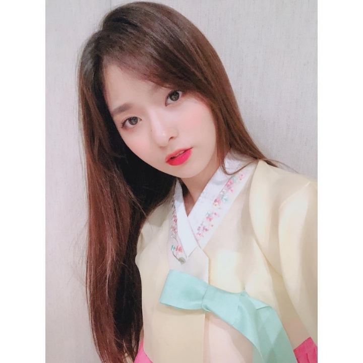 곧 스무살이 되는 이나경.jpgif | 인스티즈