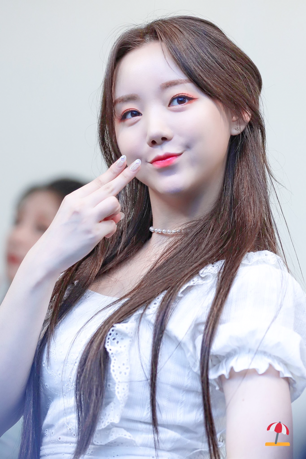 [러블리즈] 친구들이 회 먹으러 가자고 하길래 케이 | 인스티즈