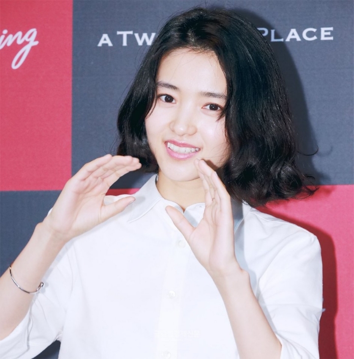오늘자 김태리.jpg | 인스티즈