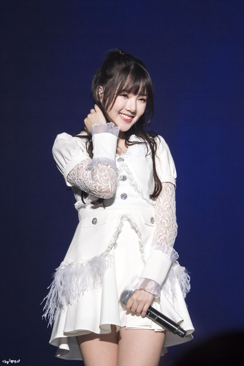 월요병을 치료해줄 여자친구 예린이.jpgif | 인스티즈