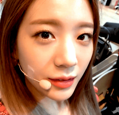 떠오르는 애교장인이 되구싶은 프로미스나인 규리 | 인스티즈