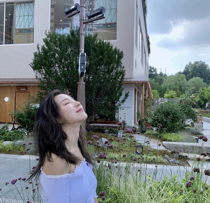 자기전 프로미스나인 캡틴 이새롬 | 인스티즈