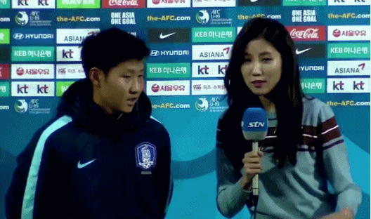 탈압박에 실패하는 이강인.gif | 인스티즈