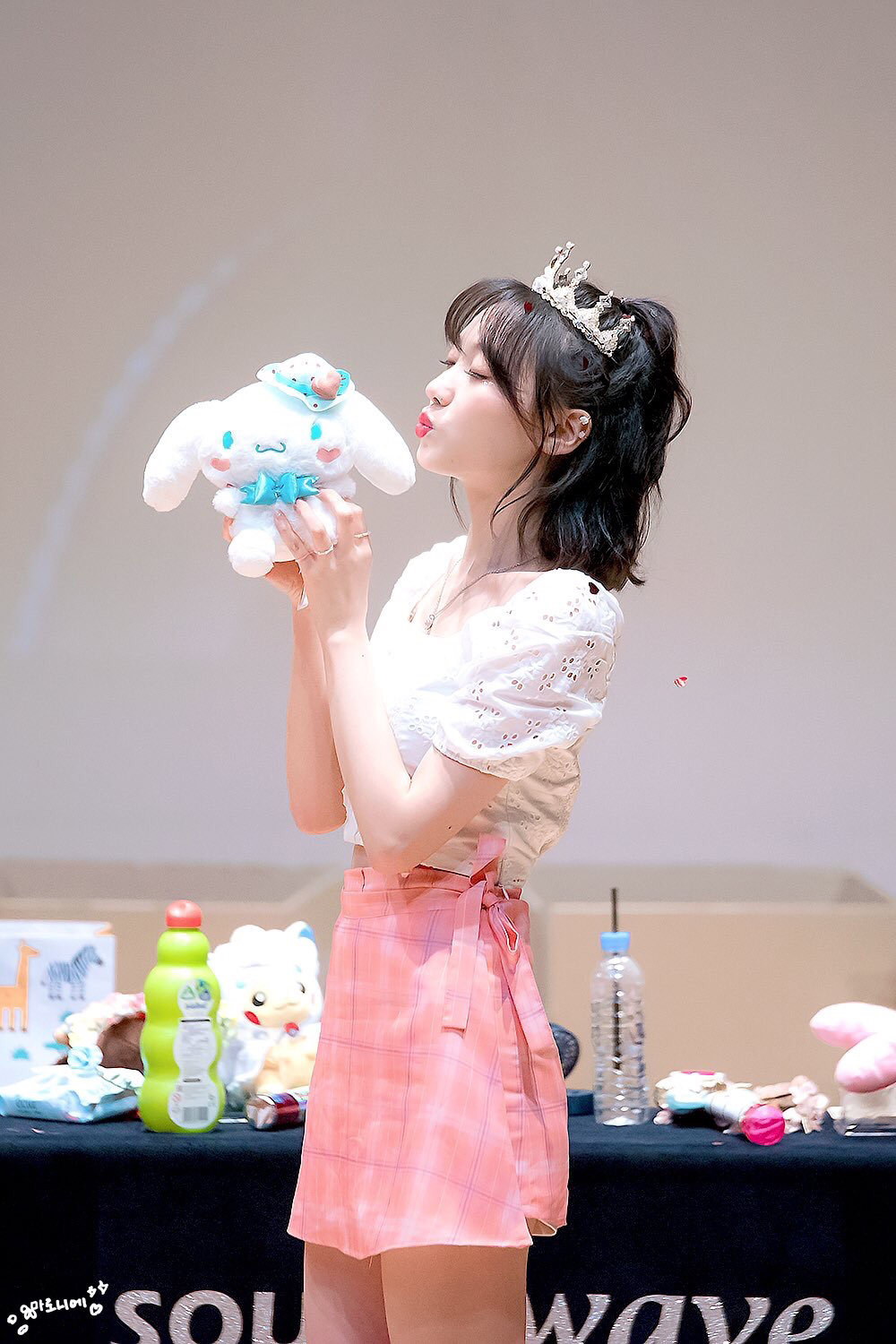 [러블리즈] 샤워하기전에 수정이 | 인스티즈