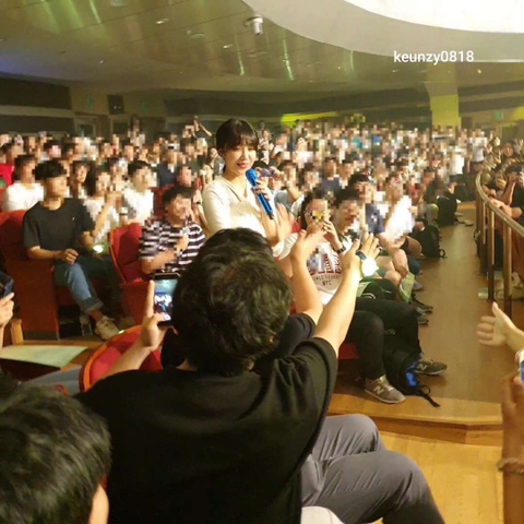 에이핑크 정은지 서울콘서트.jpg | 인스티즈