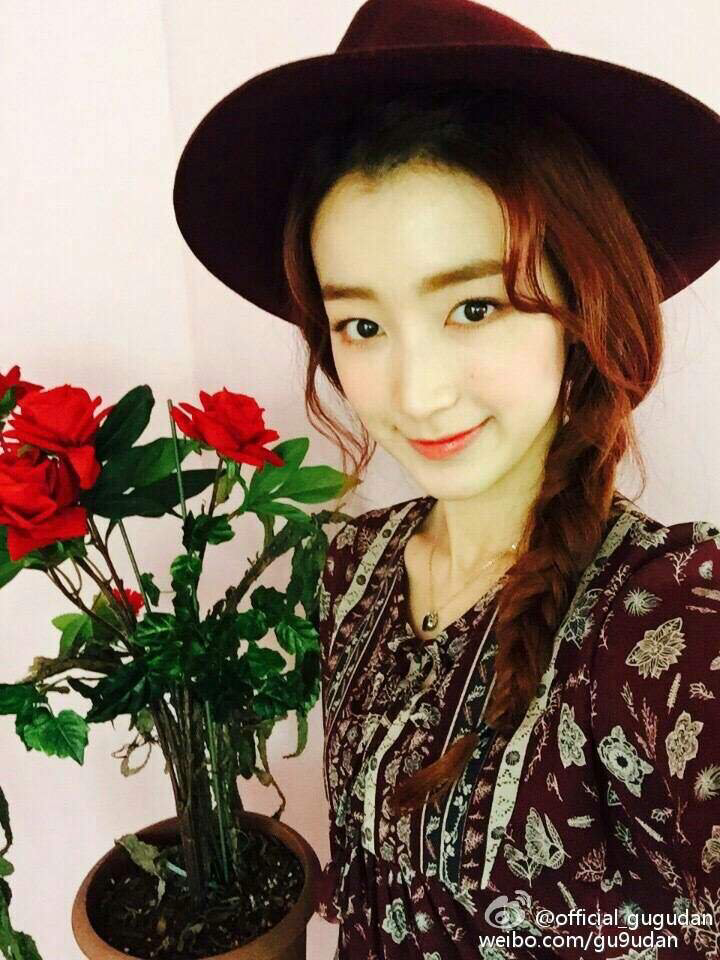 [구구단] 카페 앱 용량 제한 때문에 예전같이 많이 업로드를 못하니 아쉬워서 신보라 | 인스티즈