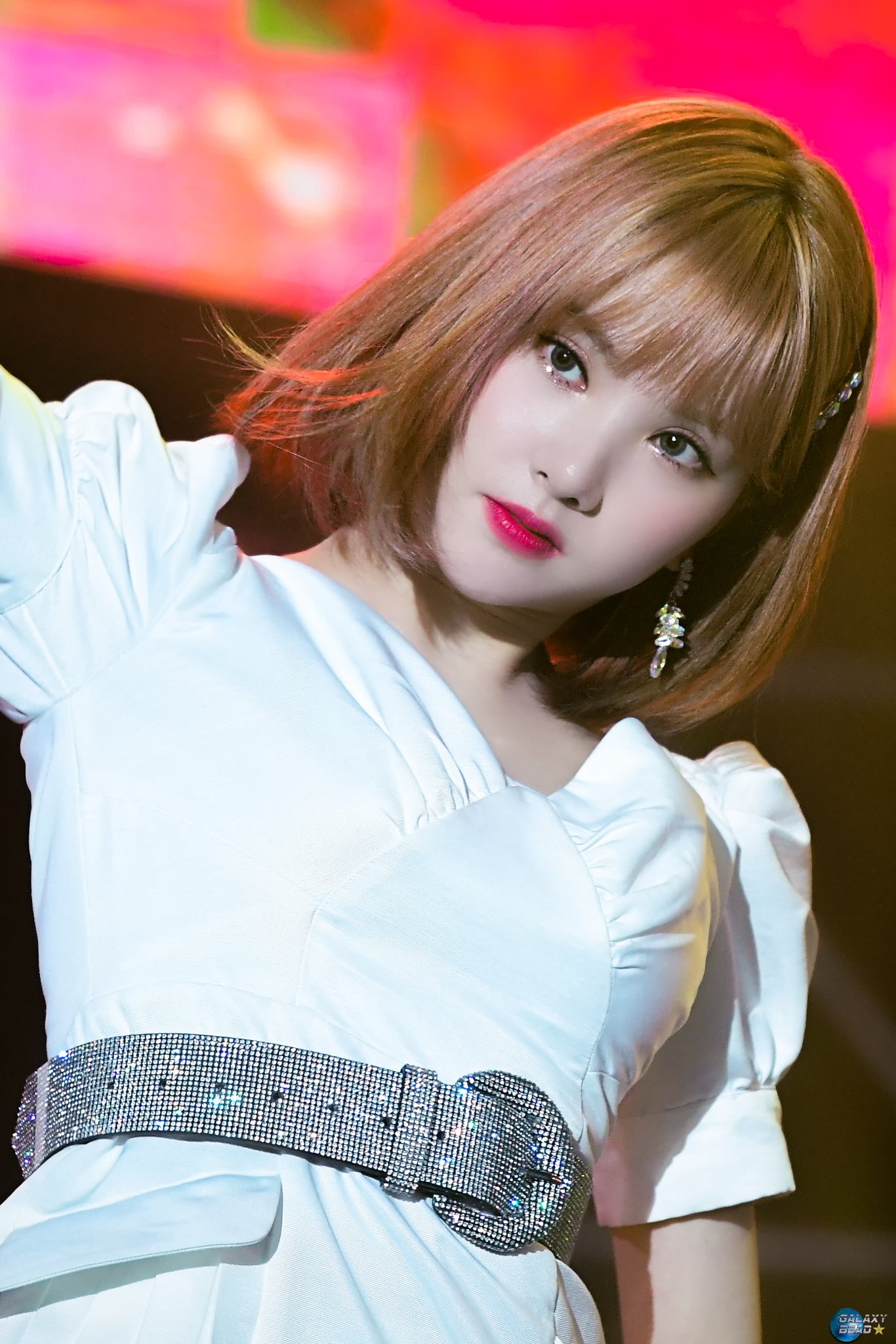 은근히 깜찍이인 듯한 여자친구 은하.jpgif | 인스티즈