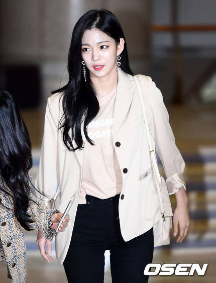 이목구비가 참 시원시원한 이채영.jpgif | 인스티즈