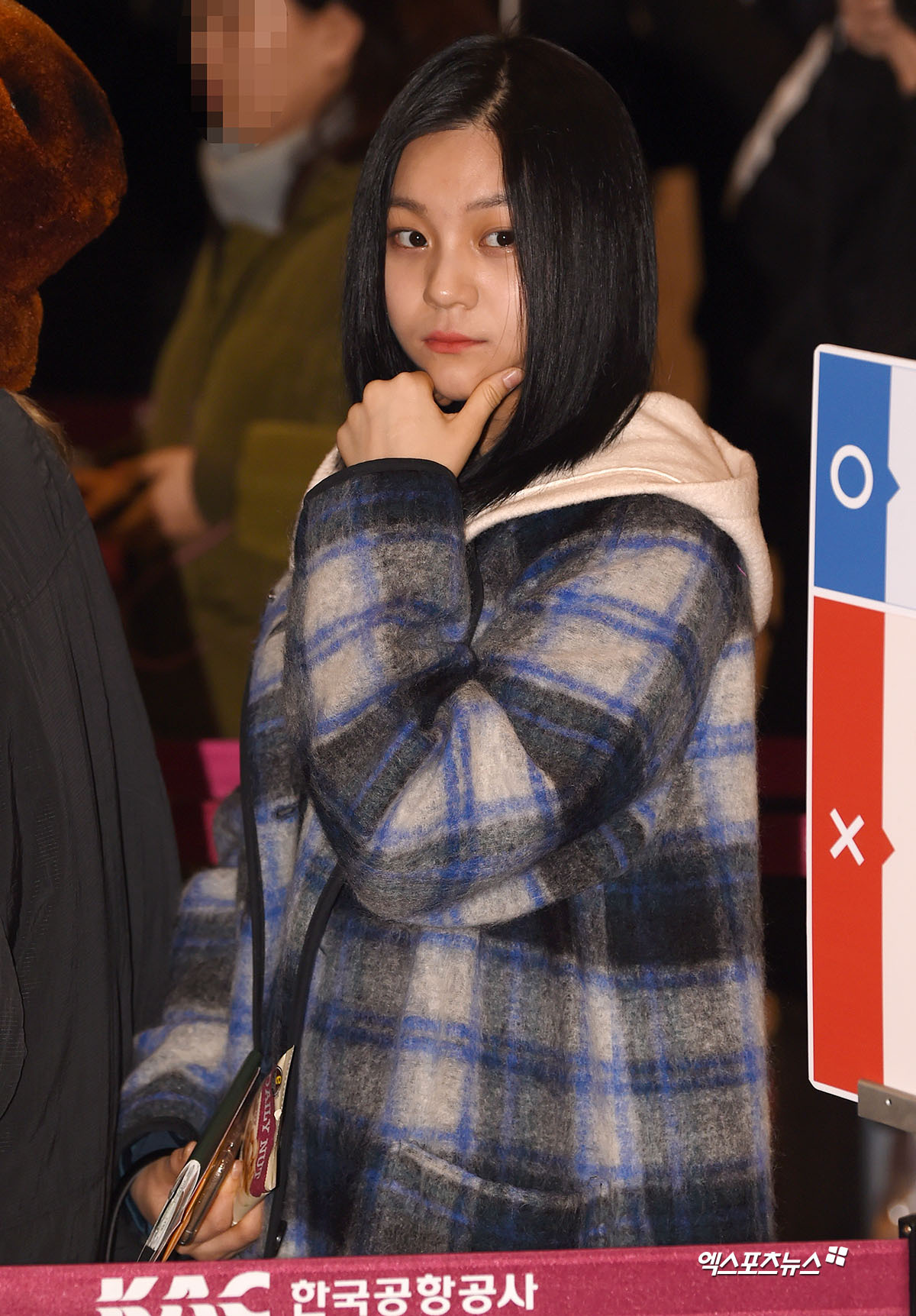 일본 공연 차 출국하는 여자친구.jpg | 인스티즈