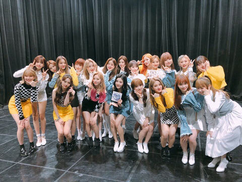 프로미스나인아이즈원) 지원이랑 채연이가 만났다 | 인스티즈